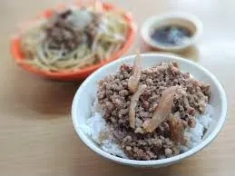 A Wan Fried Noodles with Pork Bone Soup