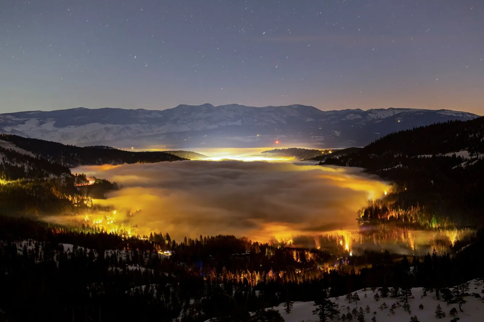 山谷夜間燈光佈置,2026山谷燈光節谷關燈區